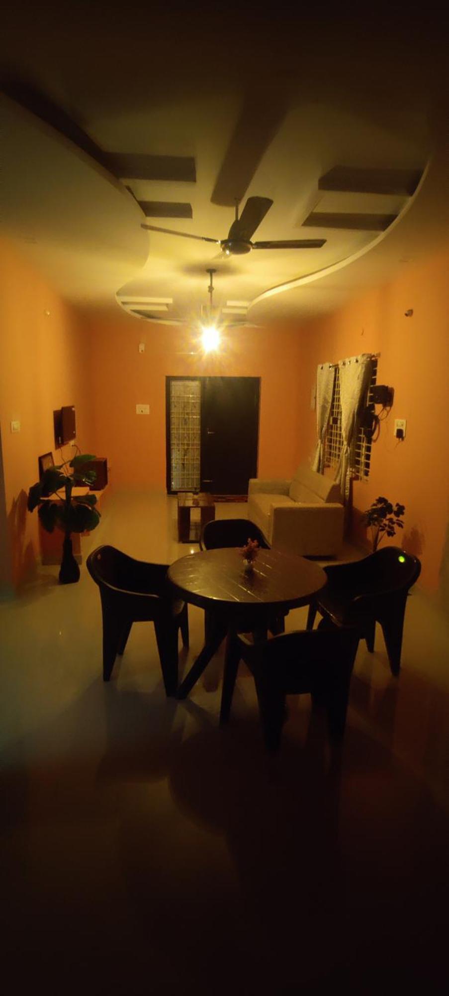 Ruhithahomestay- Ac Rooms-Free Wifi- Android Tv - Near To Alipiri- Door Service Τιρουπάτι Εξωτερικό φωτογραφία